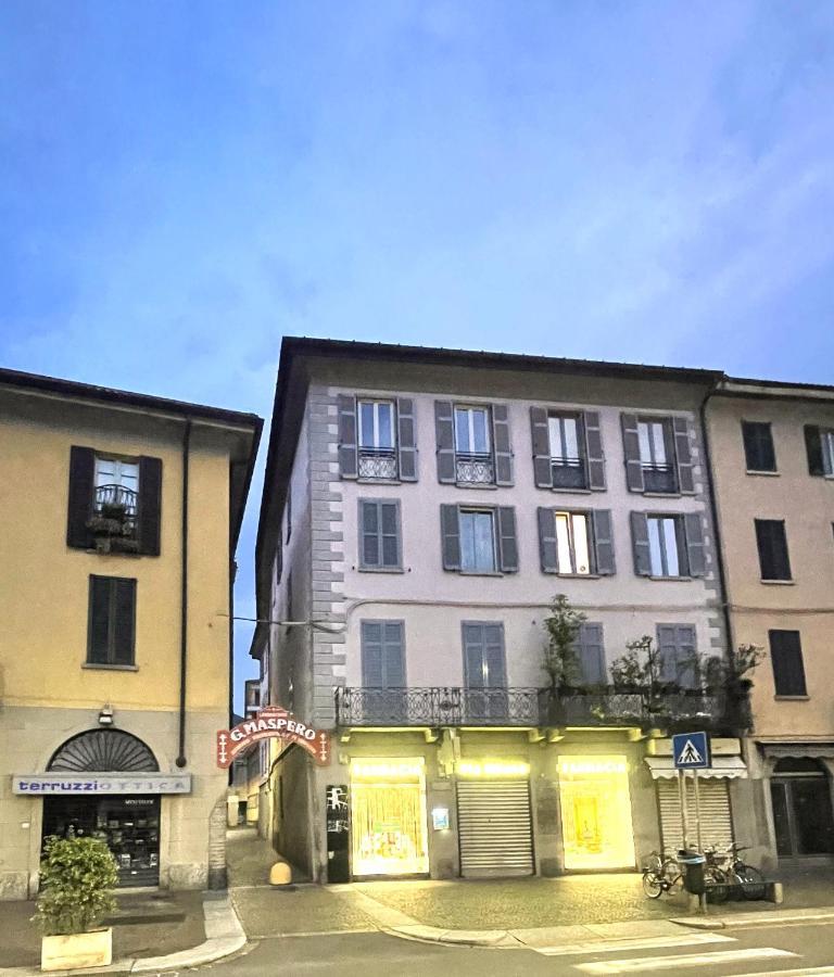 Portatorre Suite, A Charming Apartment In The Heart Of Como, Free Private Parking, Air Conditioning & More! Eksteriør billede