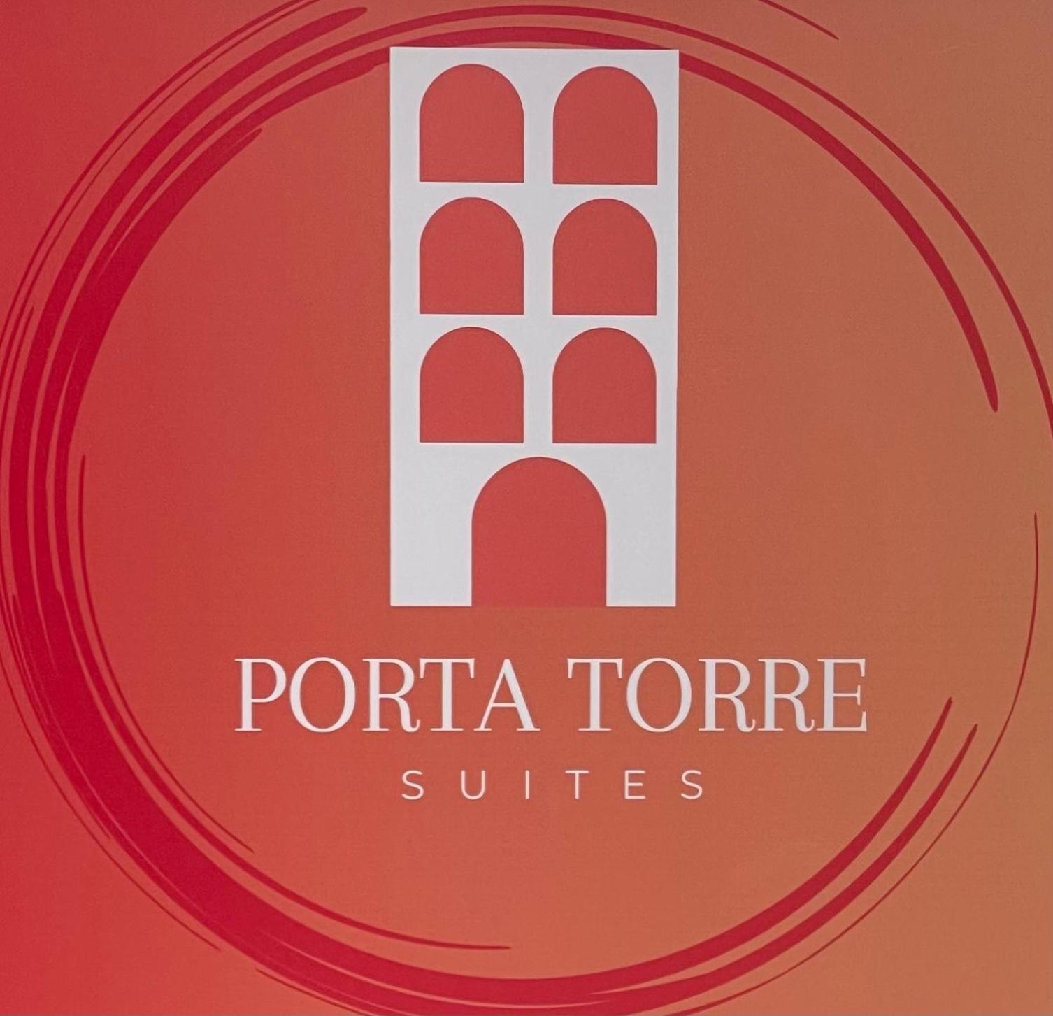 Portatorre Suite, A Charming Apartment In The Heart Of Como, Free Private Parking, Air Conditioning & More! Eksteriør billede